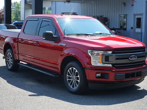 Used 2018 Ford F150 XLT w/ Equipment Group 302A Luxury RWD image 7