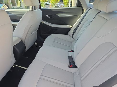 Used 2025 Hyundai Sonata SEL FWD image 22