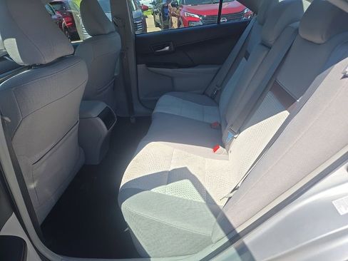 Used 2014 Toyota Camry LE FWD image 23
