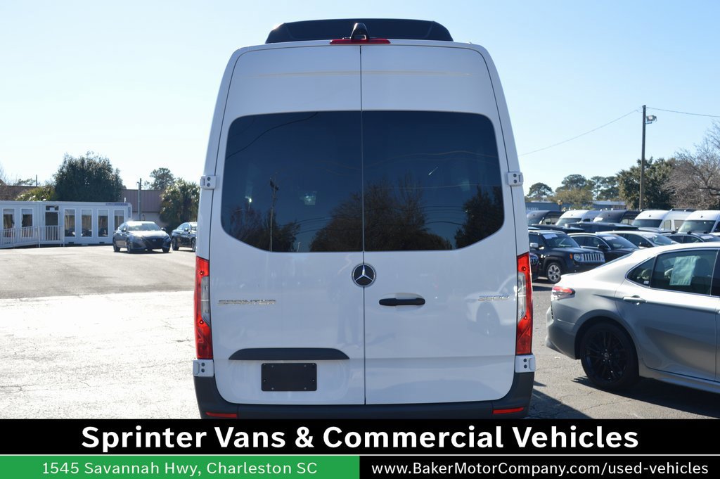 Used 2025 Mercedes-Benz Sprinter 2500 image 11
