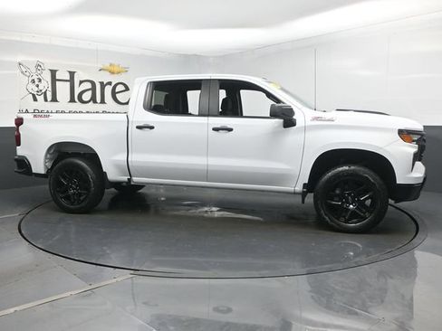 Used 2023 Chevrolet Silverado 1500 Custom Trail Boss AWD/4WD image 65