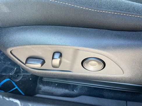 New 2025 Honda Prologue EX image 9