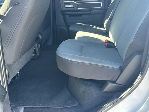 Used 2022 RAM 2500 Big Horn image 21