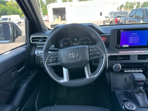 New 2026 Toyota Tacoma TRD Off-Road AWD/4WD image 18