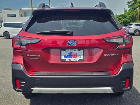 Used 2020 Subaru Outback Limited AWD/4WD image 4