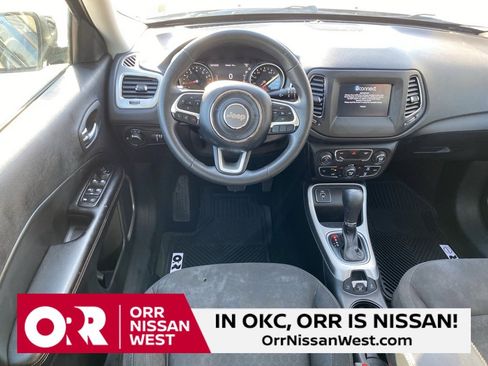 Used 2020 Jeep Compass Sport w/ Safety & Security Group image 22