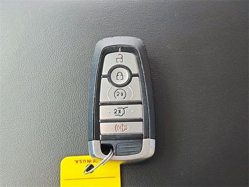 Used 2022 Ford Explorer Limited image 36