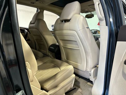 Used 2011 Buick Enclave CXL w/ Trailering Provision Package image 19