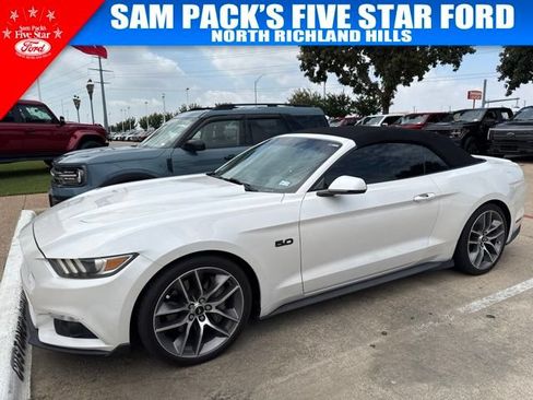 Used 2017 Ford Mustang GT Premium RWD image 1