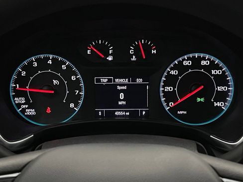 Used 2024 Chevrolet Equinox LS FWD image 19