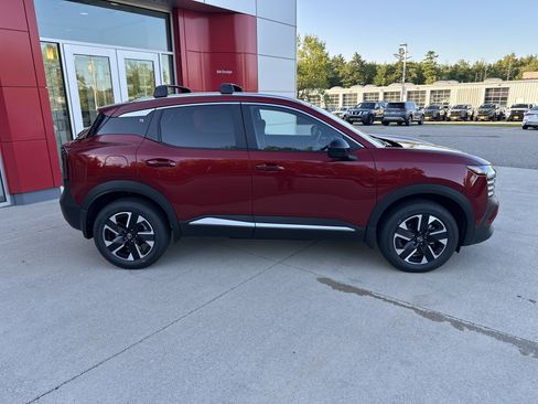 New 2026 Nissan Kicks SV w/ Cold Weather Package AWD/4WD image 3