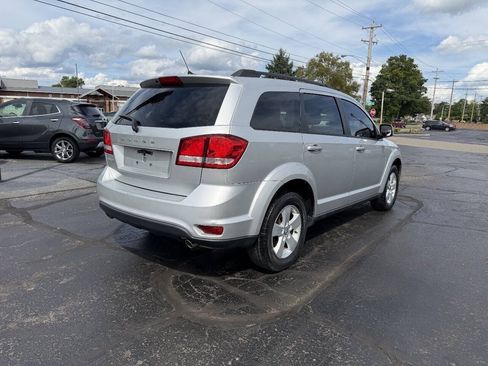 Used 2012 Dodge Journey SXT w/ Popular Equipment Group FWD image 7