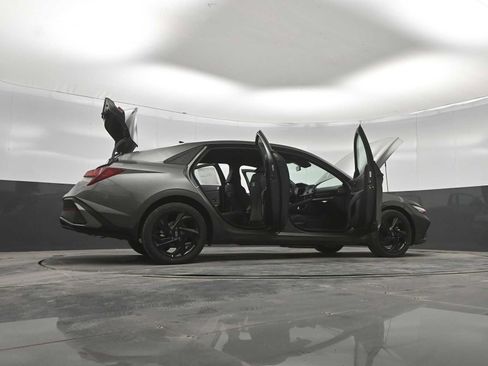 New 2026 Hyundai Elantra SEL Sport FWD image 46