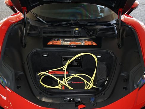 Used 2021 Ferrari SF90 Stradale image 31