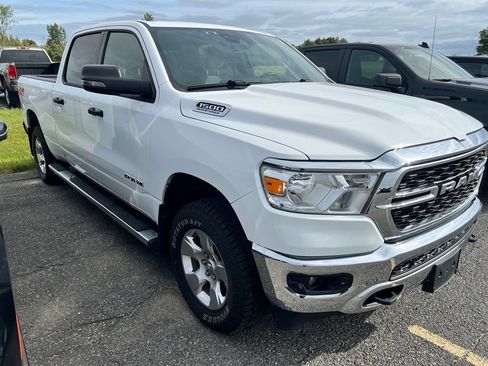Used 2023 RAM 1500 Big Horn AWD/4WD image 2