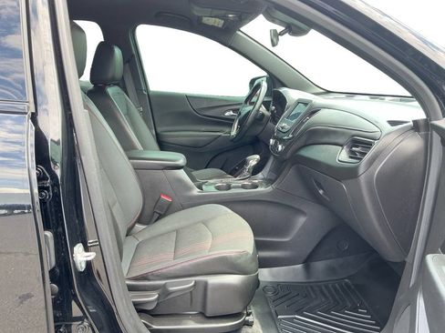 Used 2023 Chevrolet Equinox RS FWD image 22
