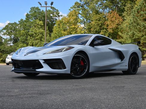 Used 2023 Chevrolet Corvette 3LT w/ Z51 Performance Package image 4