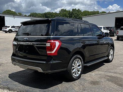 Used 2020 Ford Expedition XLT w/ Equipment Group 202A RWD image 7