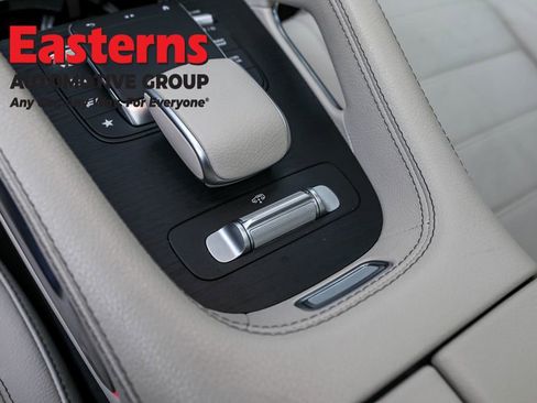 Used 2023 Mercedes-Benz GLS 450 4MATIC w/ AMG Line Exterior image 12
