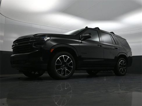 Used 2022 Chevrolet Tahoe RST w/ Sport Performance Package image 27