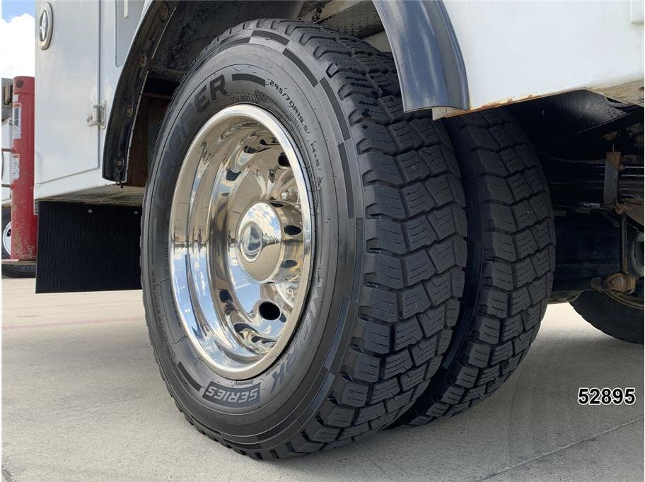 Used 2022 Ford F550 4x4 Regular Cab Super Duty image 25