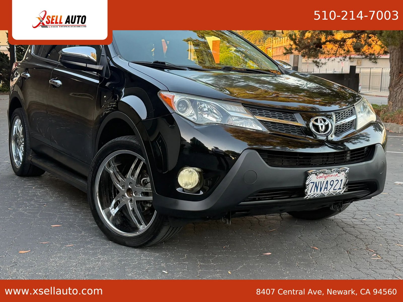Used 2015 Toyota RAV4 LE FWD image 1