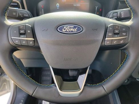 New 2026 Ford Maverick Lobo image 15