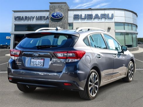 Used 2022 Subaru Impreza 2.0i Limited image 6