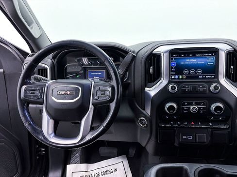 Used 2020 GMC Sierra 1500 Elevation w/ Elevation Value Package image 3