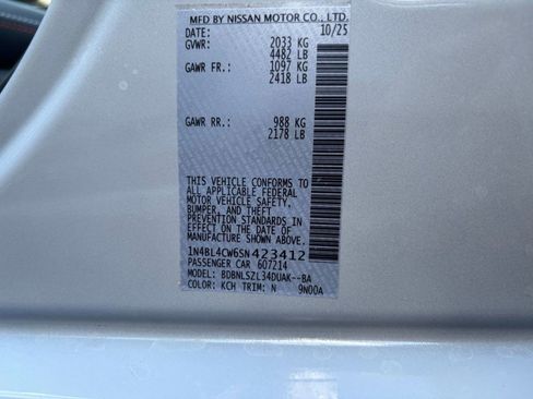 New 2025 Nissan Altima 2.5 SR image 20