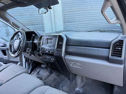 Used 2019 Ford F250 XLT image 13