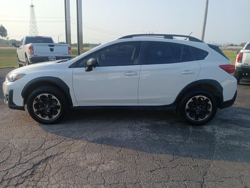 Used 2023 Subaru Crosstrek 2.0i AWD/4WD image 3