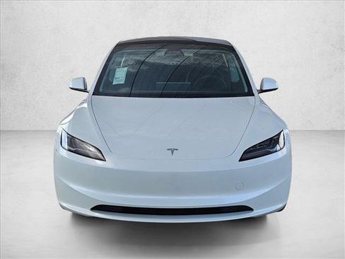 Used 2024 Tesla Model 3 RWD image 2