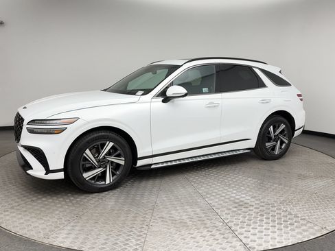 Certified 2026 Genesis GV70 3.5T Sport Advanced AWD/4WD image 6