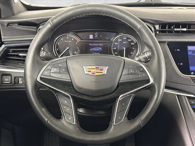 Used 2023 Cadillac XT5 Premium Luxury FWD image 26
