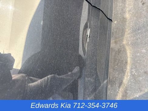 Used 2019 Ford F150 Platinum w/ Equipment Group 701A Luxury image 7