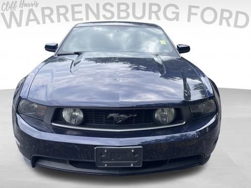 Used 2012 Ford Mustang GT Premium w/ Security Pkg RWD image 2