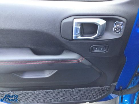 Used 2022 Jeep Wrangler Unlimited Rubicon image 10