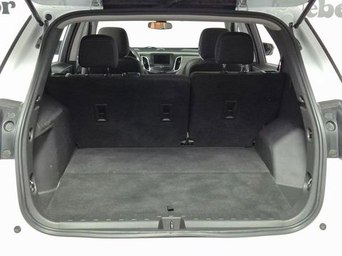 Used 2022 Chevrolet Equinox LS w/ LS Convenience Package image 24