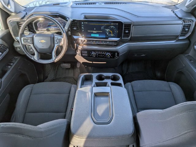 Used 2025 Chevrolet Silverado 1500 LT RWD image 14