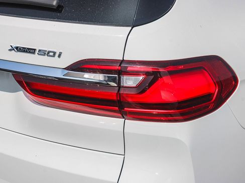 Used 2019 BMW X7 xDrive50i image 15