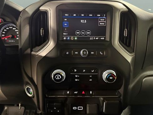 Used 2024 GMC Sierra 2500 Pro w/ Convenience Package image 15