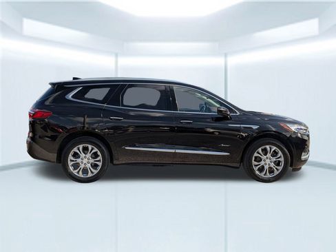 Used 2018 Buick Enclave Avenir w/ Avenir Technology Package image 7