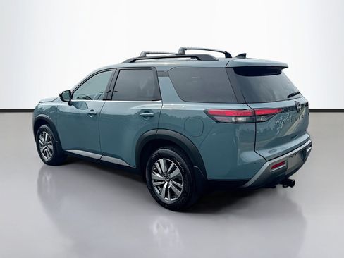 Used 2026 Nissan Pathfinder SL FWD image 5