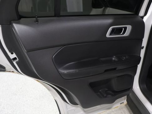 Used 2013 Ford Explorer Sport AWD/4WD image 19