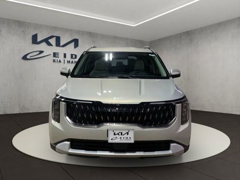 New 2026 Kia Carnival EX image 10
