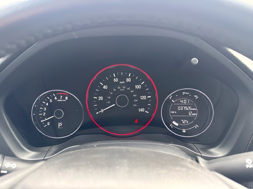 Used 2021 Honda HR-V Sport image 17