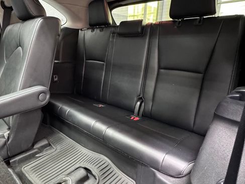 Used 2021 Toyota Highlander Platinum AWD/4WD image 33