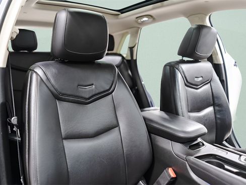 Used 2019 Cadillac XT5 Luxury image 37