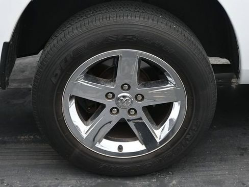 Used 2014 RAM 1500 Express image 37